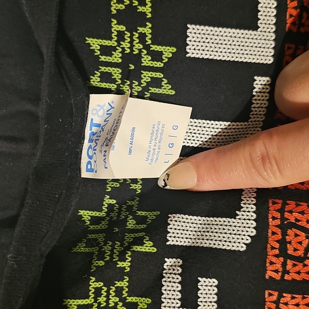 💥4/$16 Mens Shirt Size Large - Picture 2 of 2